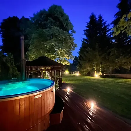 Pogo Dom Nad Narwia - 4 Sypialnie, Duza Sauna, Balia, Pomost, Plac Zabaw Pogorzelec (Pultusk)