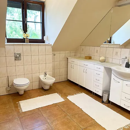 Pogo Dom Nad Narwia - 4 Sypialnie, Duza Sauna, Balia, Pomost, Plac Zabaw