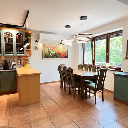 Pogo Dom Nad Narwia - 4 Sypialnie, Duza Sauna, Balia, Pomost, Plac Zabaw Villa Pogorzelec (Pultusk)