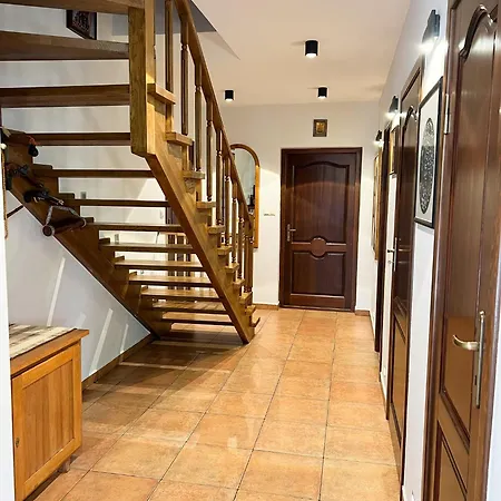 Pogo Dom Nad Narwia - 4 Sypialnie, Duza Sauna, Balia, Pomost, Plac Zabaw Villa Pogorzelec (Pultusk)