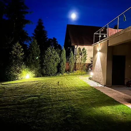 Pogo Dom Nad Narwia - 4 Sypialnie, Duza Sauna, Balia, Pomost, Plac Zabaw Villa