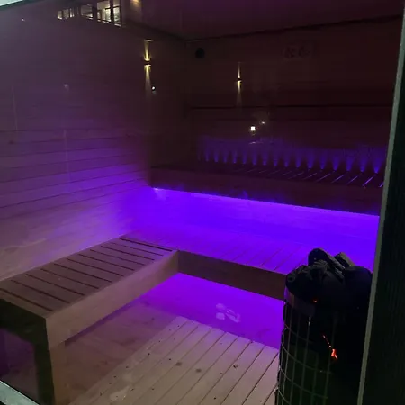 Pogo Dom Nad Narwia - 4 Sypialnie, Duza Sauna, Balia, Pomost, Plac Zabaw Pogorzelec (Pultusk)