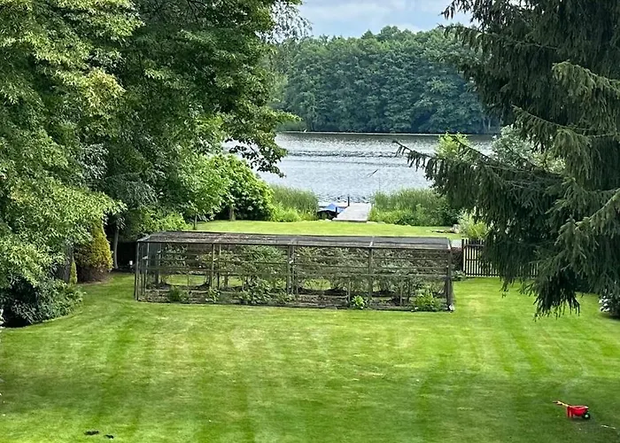 Pogo Dom Nad Narwią - 4 Sypialnie, Balia, Własny Pomost, Plac Zabaw * Pogorzelec (Pultusk)