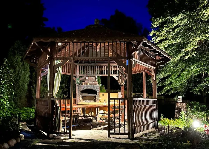 Pogo Dom Nad Narwią - 4 Sypialnie, Balia, Własny Pomost, Plac Zabaw * Pogorzelec (Pultusk)