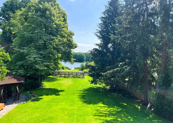 Villa Pogo Dom Nad Narwia - 4 Sypialnie, Duza Sauna, Balia, Pomost, Plac Zabaw