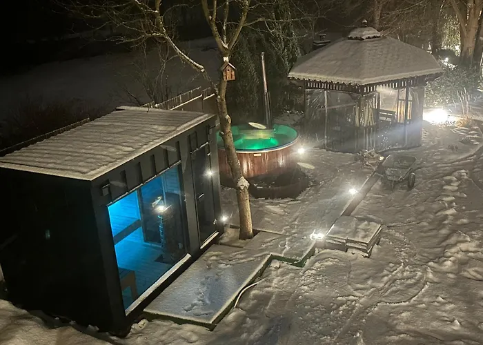 Pogo Dom Nad Narwią - 4 Sypialnie, Balia, Własny Pomost, Plac Zabaw Pogorzelec (Pultusk)